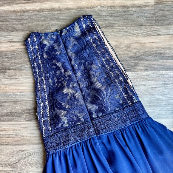 Lulus Forever and Always Navy Blue Lace Bodice Georgette Maxi Dress Size S - Picture 13 of 16